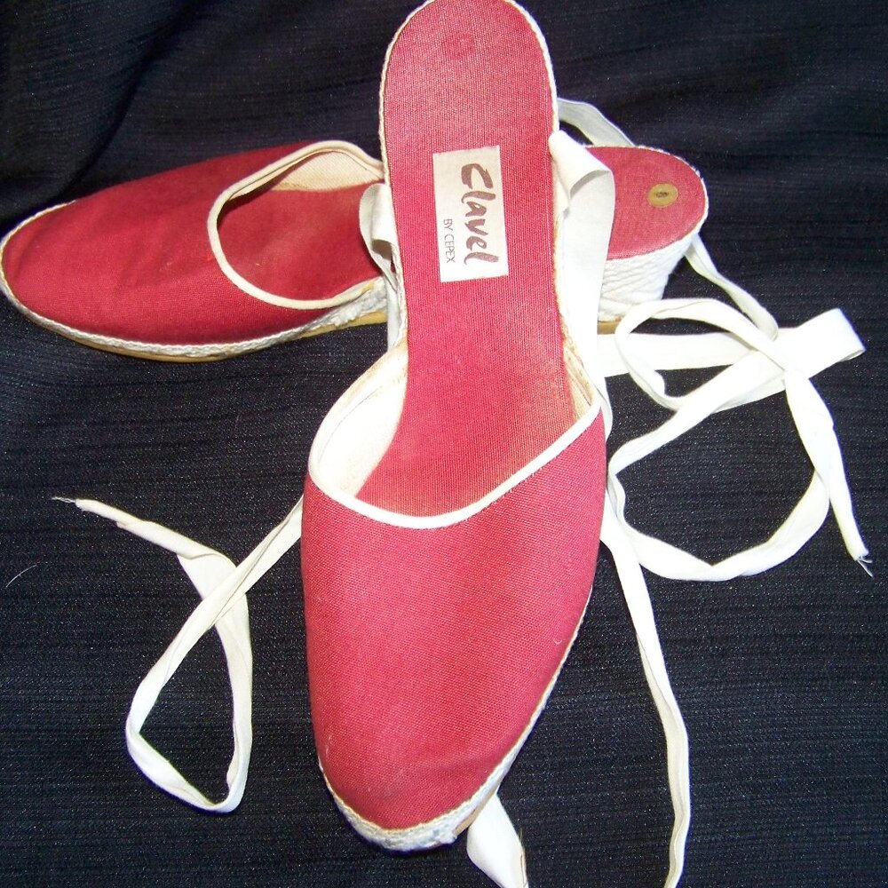 Vintage clavel by cepex canvas red lace up platform wedges